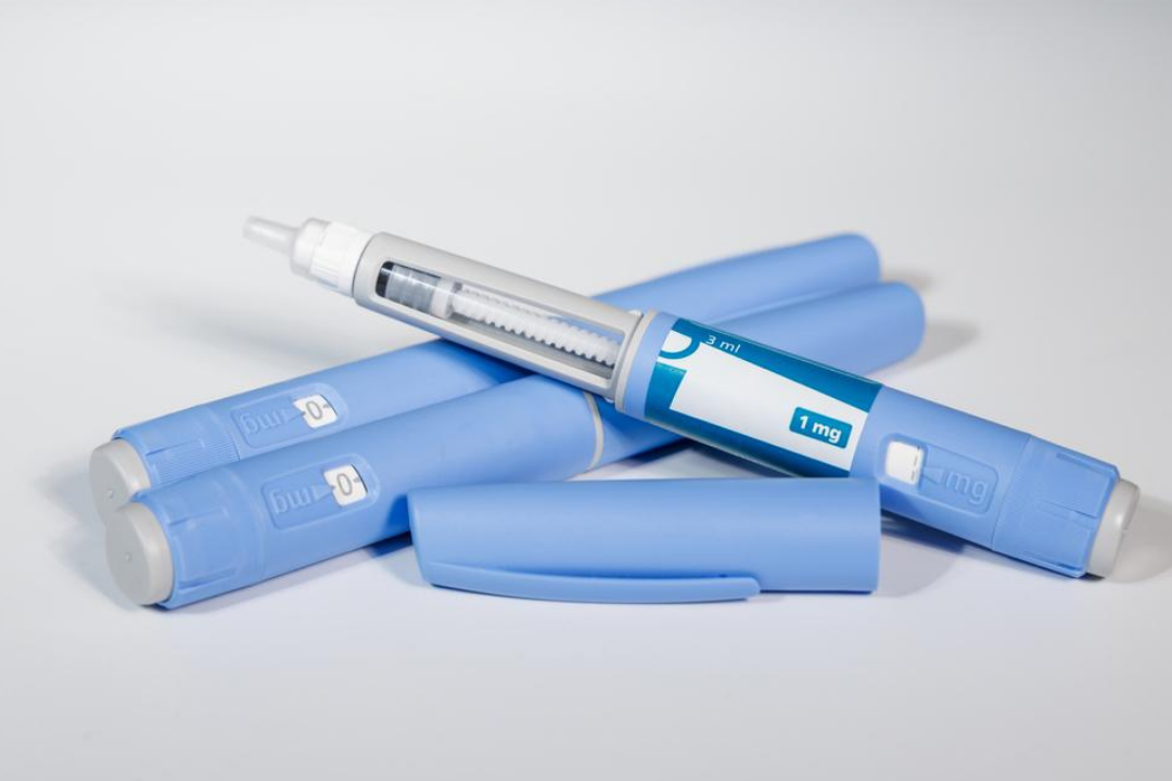 GLP-1 Medications Explained: A Clinic-Focused Guide to GLP-1 and GIP/GLP-1 Therapies — Practical Protocols, Mechanisms, and Patient Management